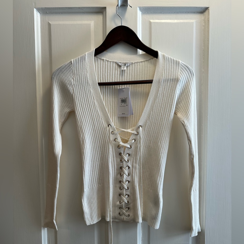 Guess - sexy ivory long sleeve top - new with tags!